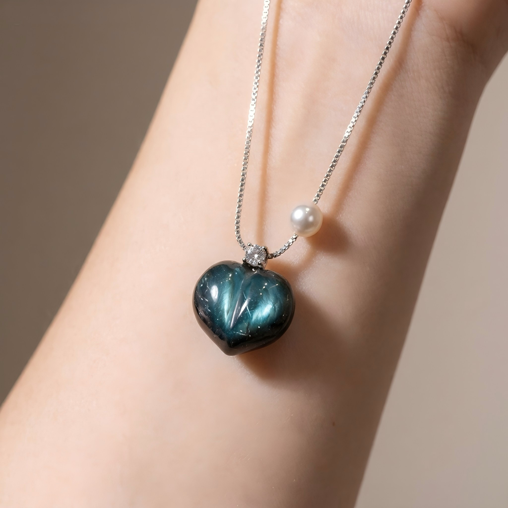 Angel's Heart: Heart-Shaped Crystal Necklace | Personalized Birthstone Edition - Image 2